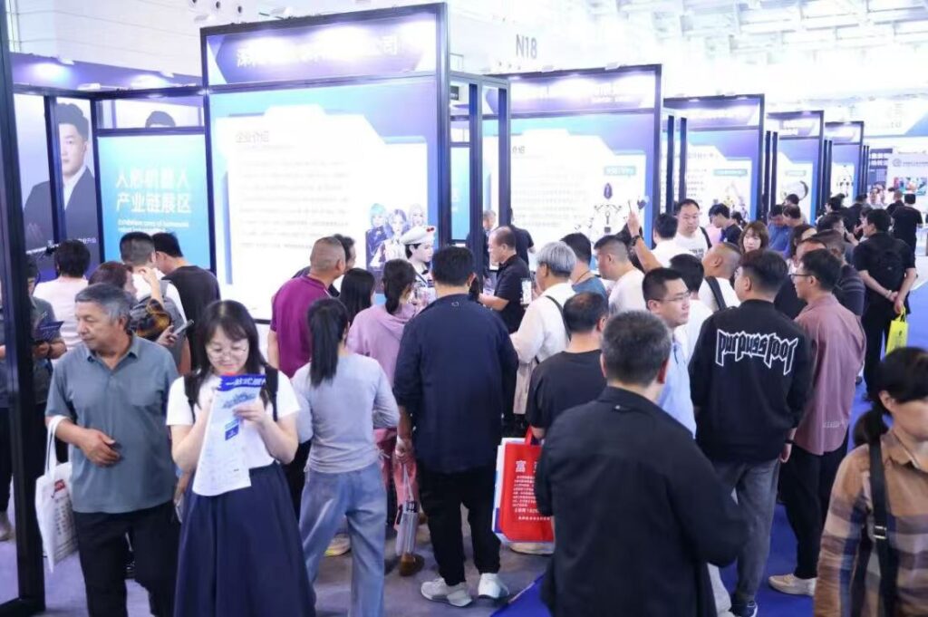 8166!首日到场近万观众,实力印证华机展京津冀下半年必看自动化展-华机展