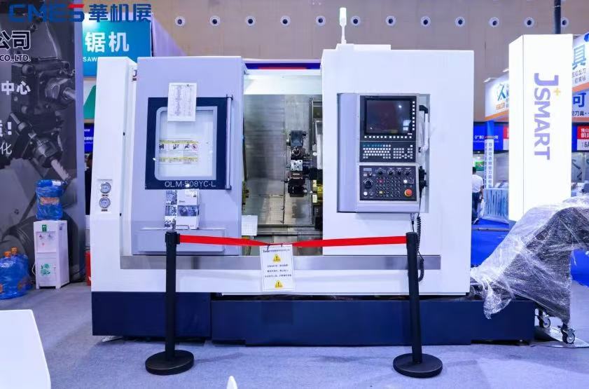 2026全国开春机床首展启幕！佛山机床展首日盛况-华机展