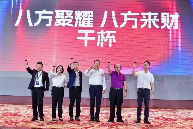 规模人气双新高!中国机床下半年超大规模专业展首日势能全面释放-华机展